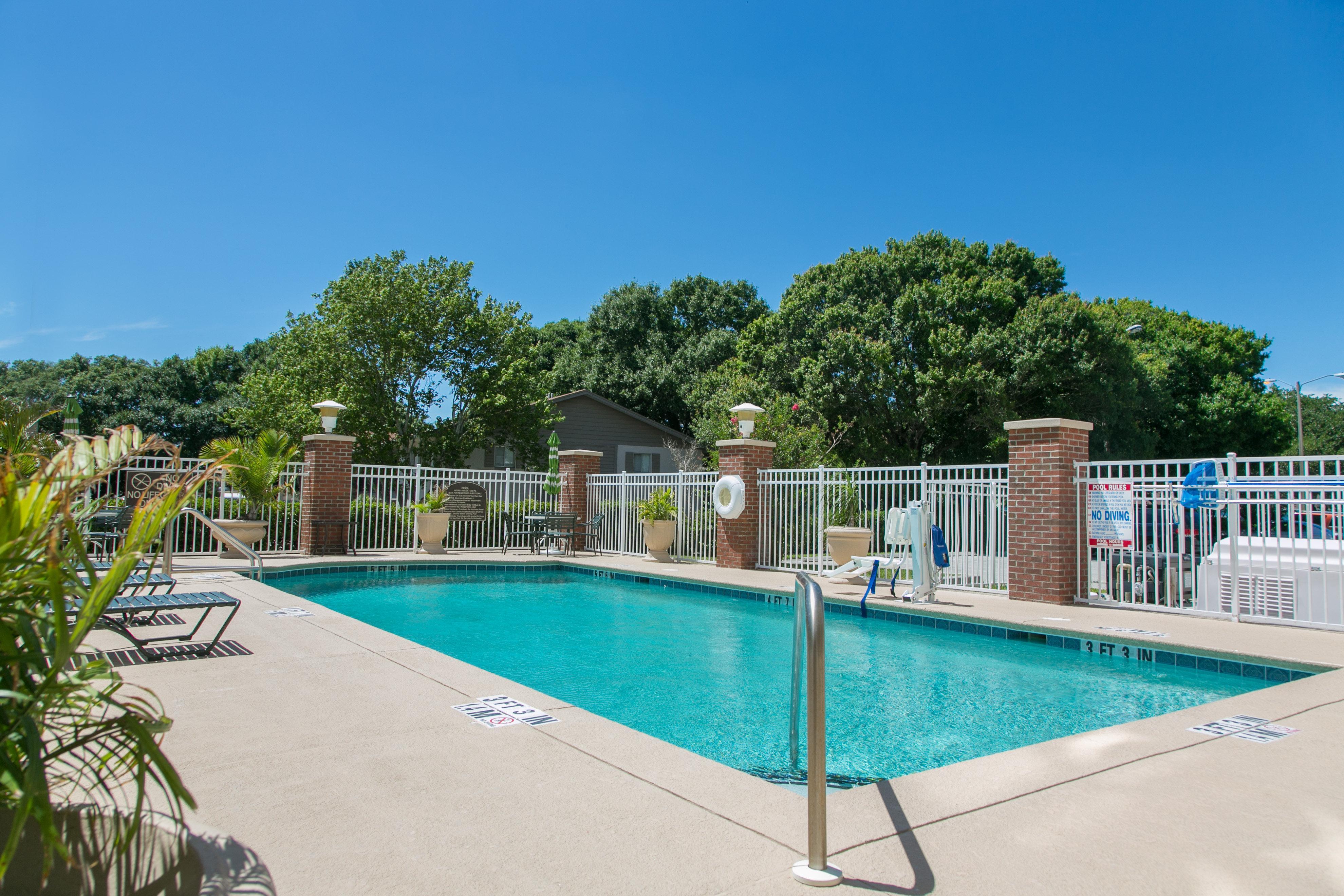 Holiday Inn Winter Haven By Ihg Bagian luar foto