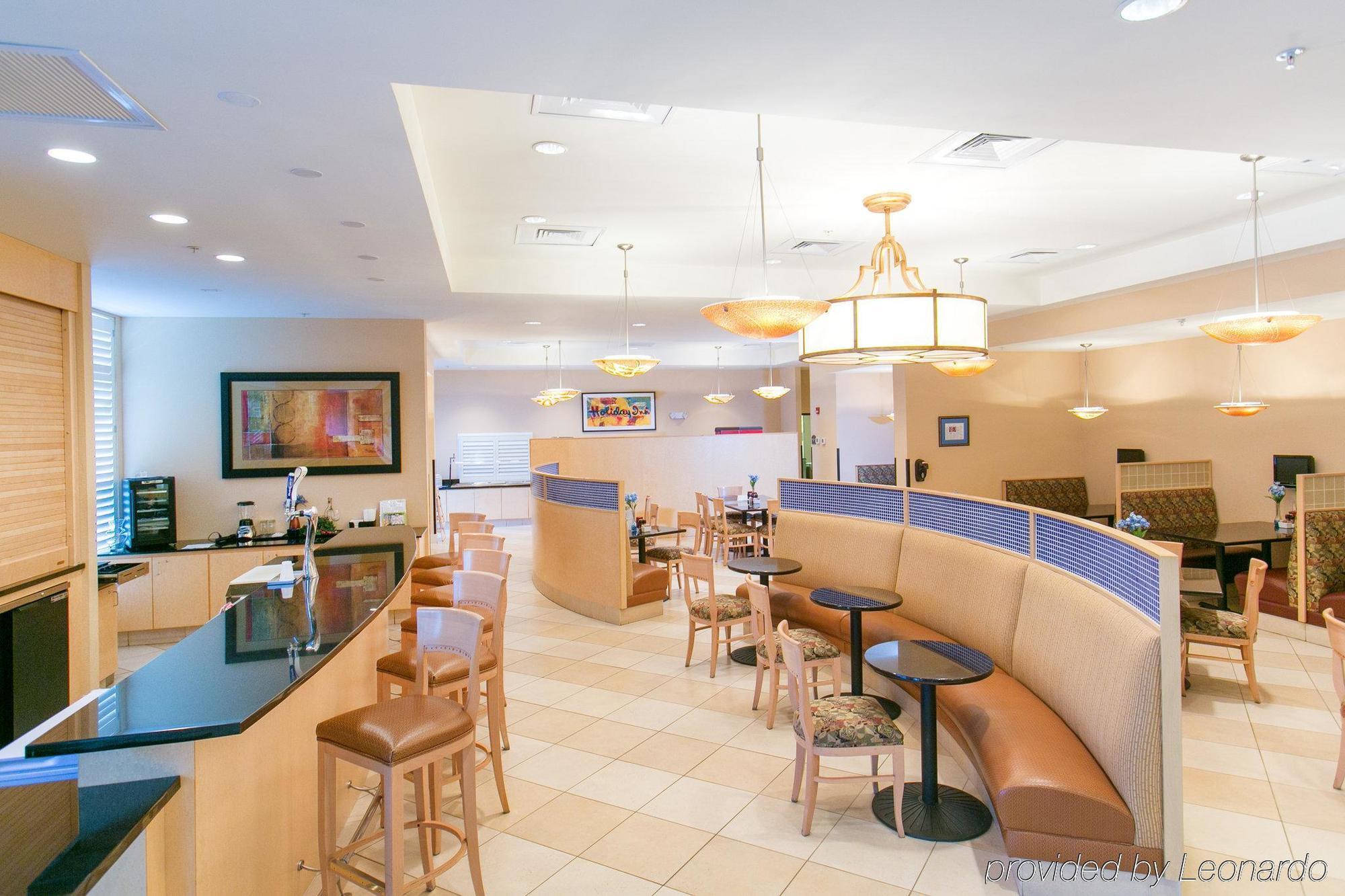 Holiday Inn Winter Haven By Ihg Bagian luar foto